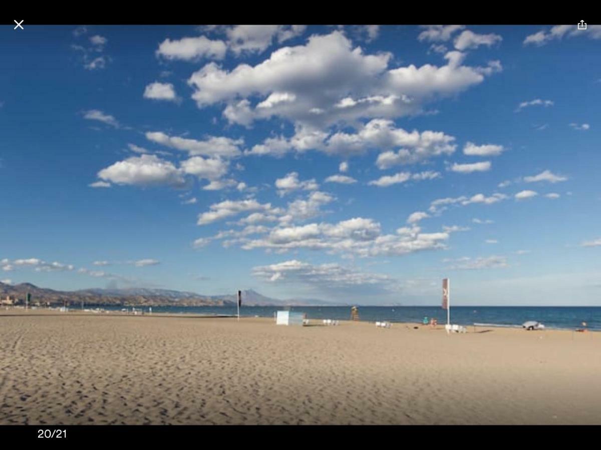 Sol y playa en San Juan Alicante Exterior foto